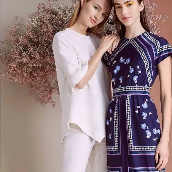 Lela Rose Crepe Top - Picture 3 of 9